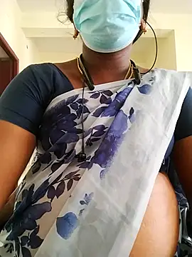Snapshot of Preethytamilsexy chatting on August 2026 08:28:01 AM Preethytamilsexy online show from August 2026 08:28:01 AM