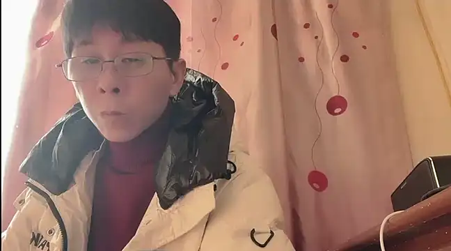 Snapshot of TGH521 chatting on January 2025 03:15:02 AM TGH521 online show from January 2025 03:15:02 AM