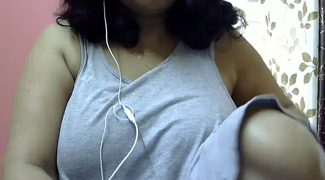 Riya riyaa online show from January 2025 01:59:02 AM