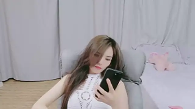 Mimiki-oo online show from March 2026 02:39:02 AM