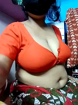 BERRY 00 online show from March 2025 05:48:02 PM