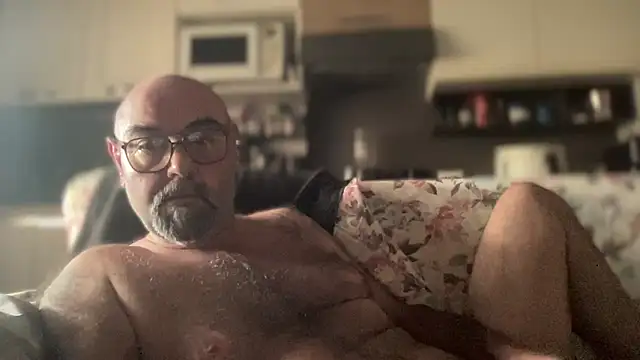 MM7026 online show from May 2026 04:15:01 PM