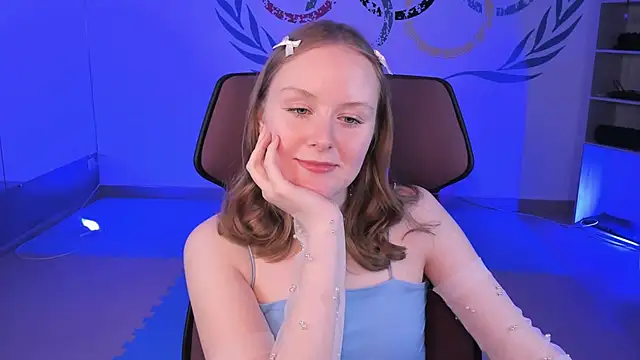 VivienLeeigh online show from December 2024 08:18:01 PM