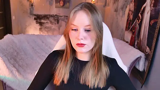 VivienLeeigh online show from March 2026 05:11:01 AM