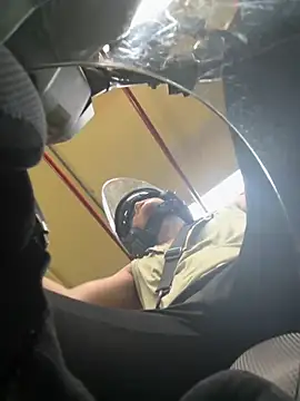 Snapshot of TaiwanSlutBitch chatting on September 2025 05:57:02 PM TaiwanSlutBitch online show from September 2025 05:57:02 PM