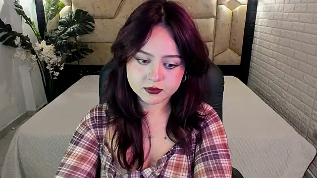 crimson tati  online show from April 2026 05:14:02 AM
