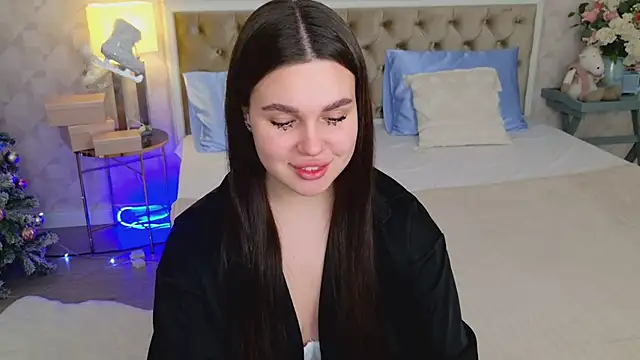 RihannaRose online show from January 2025 04:06:01 PM