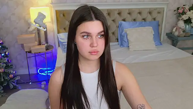 RihannaRose online show from January 2025 10:08:02 PM