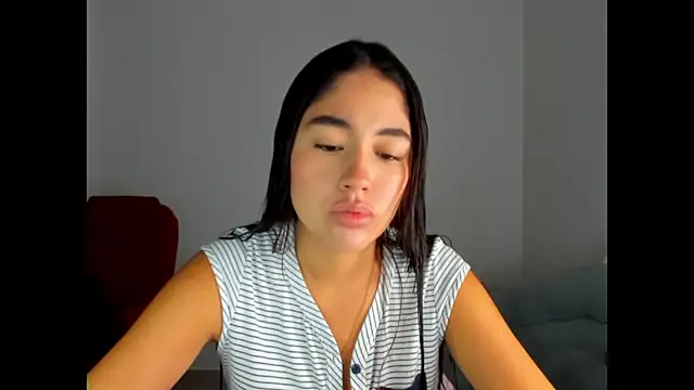 Snapshot of AriaMontgomery chatting on March 2025 09:55:01 AM AriaMontgomery online show from March 2025 09:55:01 AM