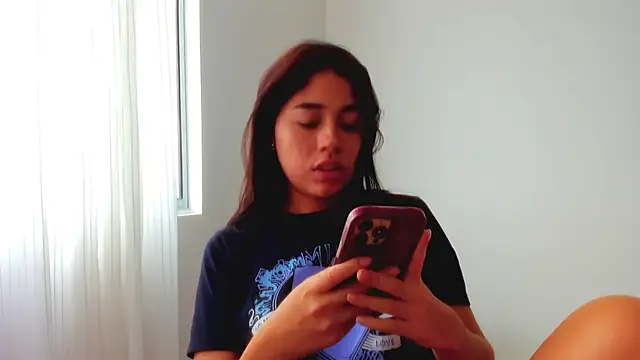 AriaMontgomery online show from July 2026 04:45:01 PM