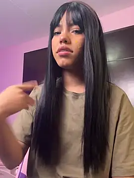 KellyOlsenbe online show from March 2025 08:11:01 PM