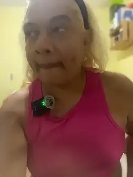 DanielitaWM online show from June 2026 05:38:02 AM