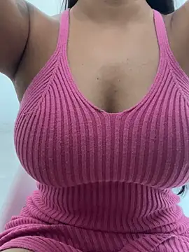 luara1988 online show from March 2026 12:52:01 PM