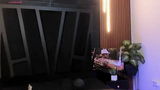 JeanColleman online show from December 2025 11:21:01 PM