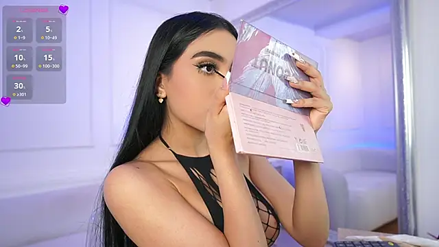 elasummer online show from January 2025 03:22:01 PM