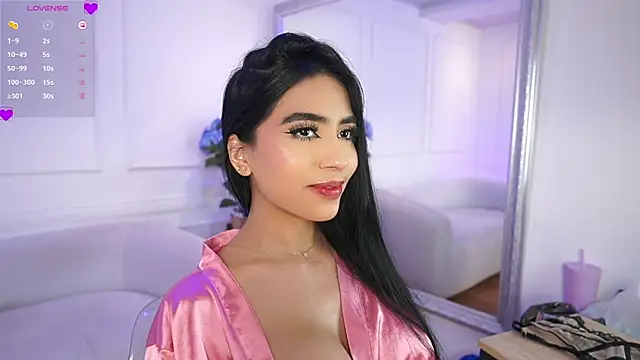 elasummer online show from March 2025 06:33:01 PM