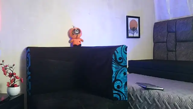 Snapshot of Dan_brownn chatting on March 2025 06:01:02 PM Dan brownn online show from March 2025 06:01:02 PM