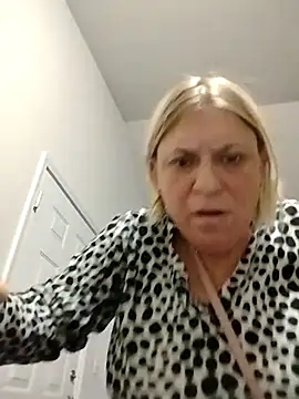 Playmate86 online show from December 2024 11:33:02 AM