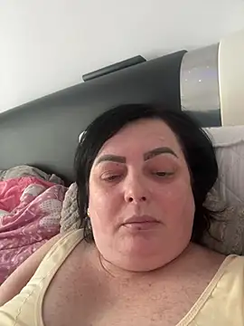 Amandamuller1982 online show from February 2025 12:48:01 PM