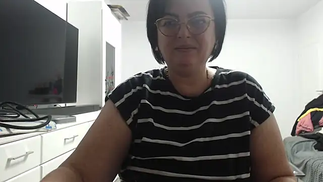 Amandamuller1982 online show from October 2025 10:34:02 PM