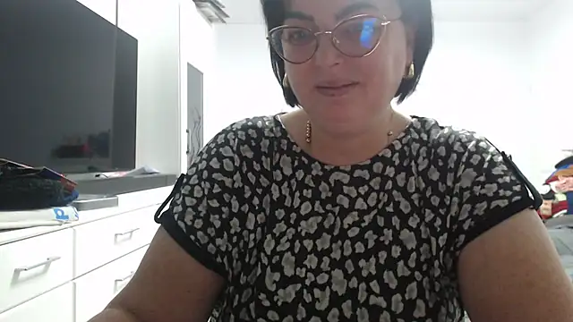 Amandamuller1982 online show from October 2025 08:20:01 PM