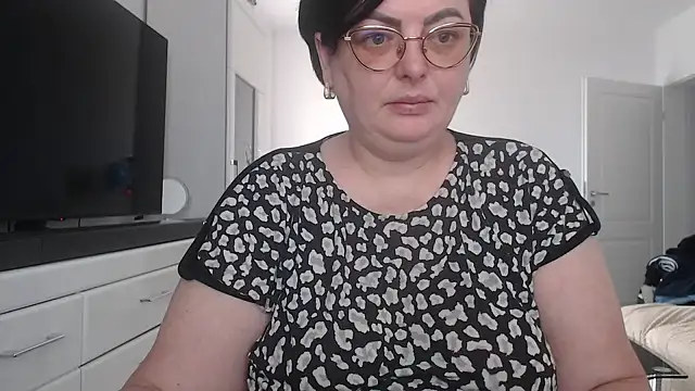 Snapshot of Amandamuller1982 chatting on April 2026 06:08:01 AM Amandamuller1982 online show from April 2026 06:08:01 AM