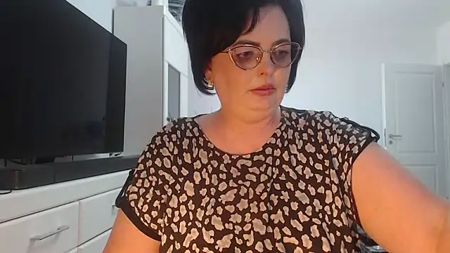 Snapshot of Amandamuller1982 chatting on May 2026 12:56:01 PM Amandamuller1982 online show from May 2026 12:56:01 PM