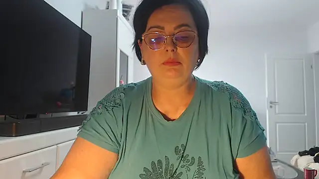 Amandamuller1982 online show from June 2026 09:15:02 AM