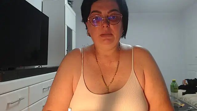 Amandamuller1982 online show from June 2026 10:21:02 PM