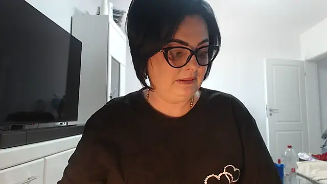 Amandamuller1982 online show from July 2026 01:29:02 PM