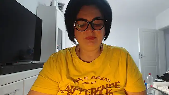 Amandamuller1982 online show from July 2026 05:48:01 AM