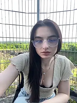 AdelinaAlia online show from May 2026 04:14:02 PM