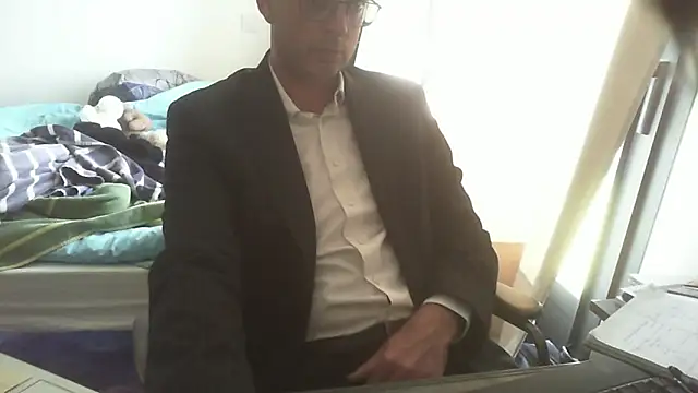 Snapshot of shyfrenchcock1 chatting on May 2026 12:23:01 PM shyfrenchcock1 online show from May 2026 12:23:01 PM