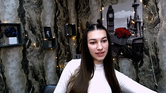 Snapshot of KarolinaRosse_ chatting on January 2025 07:17:01 AM KarolinaRosse online show from January 2025 07:17:01 AM