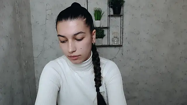 Snapshot of KarolinaRosse_ chatting on March 2025 10:02:02 AM KarolinaRosse online show from March 2025 10:02:02 AM