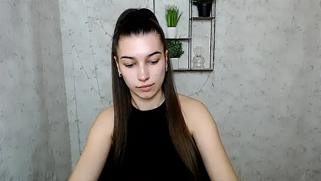 Snapshot of KarolinaRosse_ chatting on March 2025 09:56:01 AM KarolinaRosse online show from March 2025 09:56:01 AM