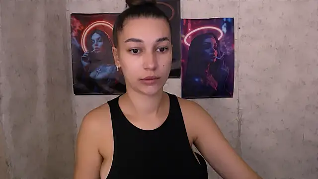 Snapshot of KarolinaRosse_ chatting on September 2025 04:58:01 AM KarolinaRosse online show from September 2025 04:58:01 AM