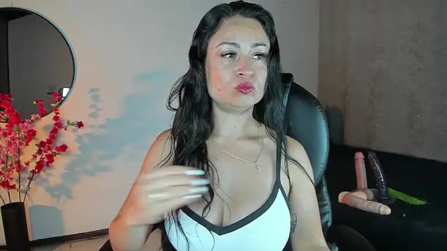 SaraMilf 69 online show from October 2025 02:14:01 PM