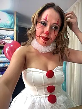 VIOLETA-25  online show from October 2025 04:30:02 PM