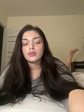 Snapshot of Sweet_Khalifa_ chatting on February 2025 03:28:02 PM Sweet Khalifa online show from February 2025 03:28:02 PM