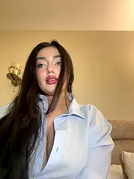 Snapshot of Sweet_Khalifa_ chatting on December 2025 03:17:02 PM Sweet Khalifa online show from December 2025 03:17:02 PM