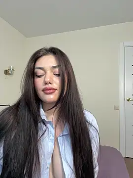 Snapshot of Sweet_Khalifa_ chatting on June 2026 02:28:01 PM Sweet Khalifa online show from June 2026 02:28:01 PM