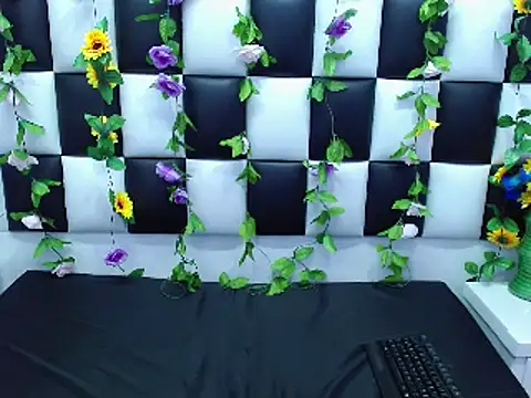 Morgana Smit online show from February 2025 01:22:02 PM