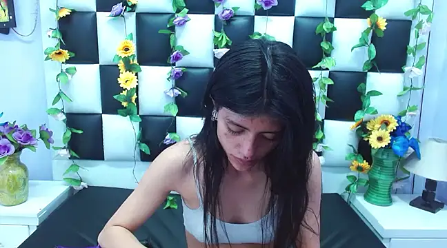 Morgana Smit online show from February 2025 01:44:01 PM