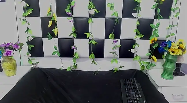 Morgana Smit online show from February 2025 04:28:01 PM