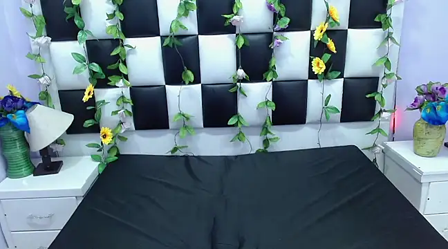 Morgana Smit online show from March 2025 01:28:02 PM