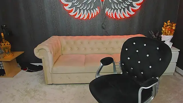 anemarieejolie online show from February 2025 10:00:01 PM