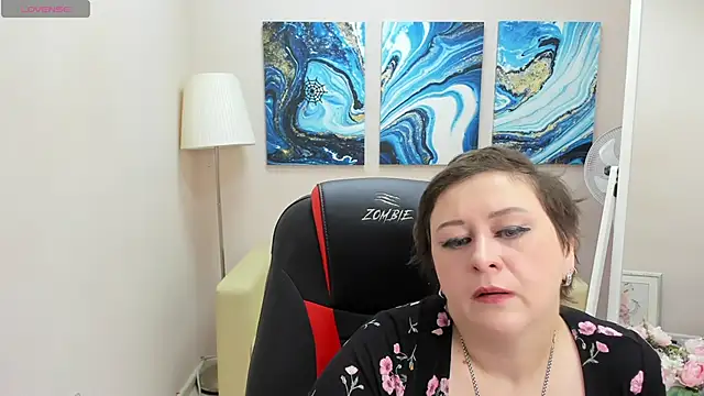 Snapshot of Dolorys chatting on December 2024 05:34:01 AM Dolorys online show from December 2024 05:34:01 AM