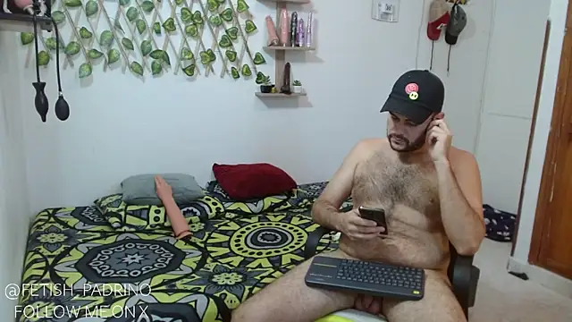 Snapshot of fetish_padrino chatting on January 2025 11:56:02 AM fetish padrino online show from January 2025 11:56:02 AM