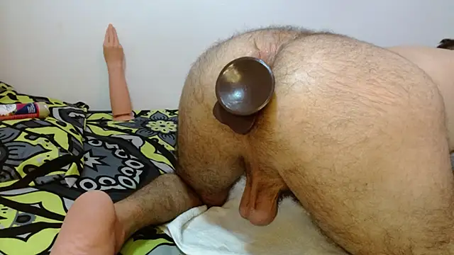 Snapshot of fetish_padrino chatting on February 2025 09:59:01 PM fetish padrino online show from February 2025 09:59:01 PM